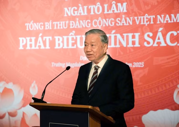 Tổng Bí thư Tô Lâm: Việt Nam đã lựa chọn một hướng đi rất rõ ràng: khoa học công nghệ, đổi mới sáng tạo, chuyển đổi số và kinh tế tri thức sẽ là động lực tăng trưởng chủ yếu trong giai đoạn tới.