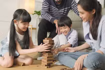 Cách xử lý khi con quá phụ thuộc vào cha mẹ