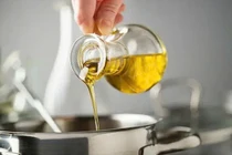 Nguyên tắc sử dụng dầu ăn khoa học, tốt cho sức khỏe