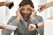 Nam giới uống bia rượu nhiều, làm sao để bảo vệ gan?