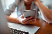 Cùng con dùng mạng xã hội cho đúng