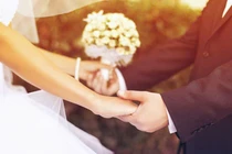 Tại sao nhiều bạn trẻ trì hoãn kết hôn?