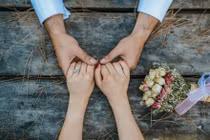 Liệu có hạnh phúc khi yêu nhanh cưới vội?