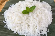 Cảnh giác với hoá chất làm trắng trong bún, miến