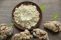 Ai nên cẩn trọng khi dùng tam thất?