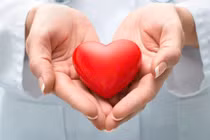 Chăm sóc tim mạch an toàn trong mùa nắng nóng gay gắt