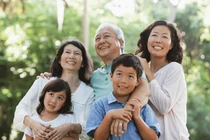 Bình yên tuổi trung niên bắt đầu từ sự buông bỏ