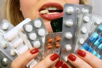 Vì sao thuốc kháng sinh mất tác dụng, cách phòng tránh?