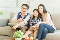 Hỗ trợ con phát triển giới tính một cách lành mạnh