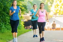 Những người không nên đi bộ nhiều