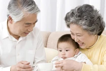 Ứng xử thế nào khi mẹ chồng không thích con dâu về ngoại?