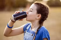 Đồ uống tăng lực sử dụng thế nào để không gây hại?