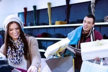 Vợ hay chồng giữ tiền tốt hơn?