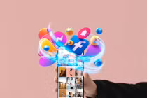 Vợ chồng đăng chuyện gia đình lên mạng, lợi hay hại?