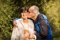 Có nên gửi cha mẹ vào viện dưỡng lão?