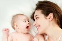 Áp lực có con sau cưới của vợ chồng trẻ