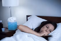 Mất ngủ kéo dài, dấu hiệu bệnh lý chớ chủ quan