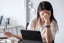 Dấu hiệu cho thấy trái tim bạn đang kêu cứu vì stress
