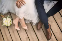 Nỗi niềm lấy chồng xa