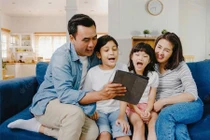 Chọn đúng cách đồng hành cùng con để xây dựng bản lĩnh, tự lập