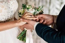 Tình yêu sau tuổi 30, lựa chọn lý trí hay cảm xúc?