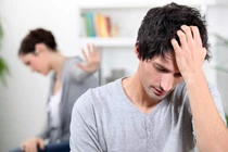 Nguy cơ vô sinh ở nam giới do thói quen sinh hoạt thường ngày