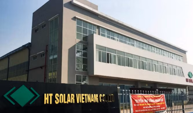 Rãnh chứa nước thải tại khu chăn nuôi lợn giống của Công ty Dabaco Thanh Hóa.