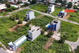 Cuộc sống mới của người dân ở khu tái định cư Long Bửu 2