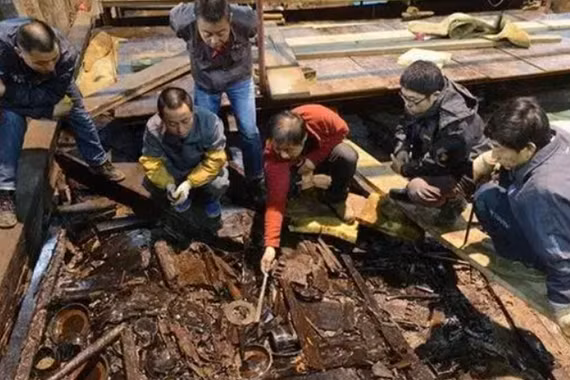 Khám phá ngôi mộ thời nhà Hán tại Trung Quốc chứa báu vật độc đáo