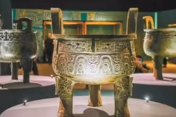 Tàn tích cung điện, đồ đồng hé lộ nền văn minh nhà Hạ ở Trung Quốc