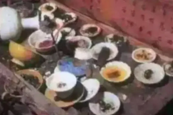 Phát hiện bàn tiệc nghìn năm tuổi trong lăng mộ cổ