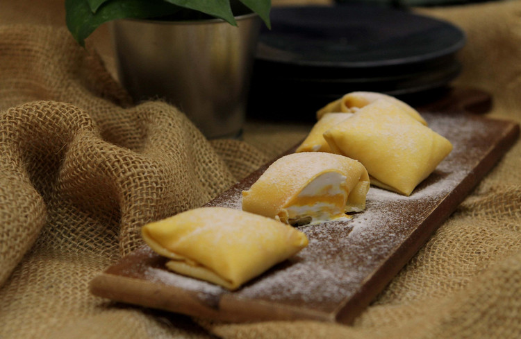 lam-banh-crepe-sau-rieng5.jpg