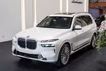 BMW X7 tại Việt Nam ưu đãi sốc tới 800 triệu đồng 