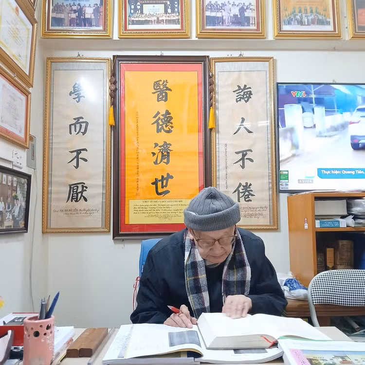 ly-quang.jpg