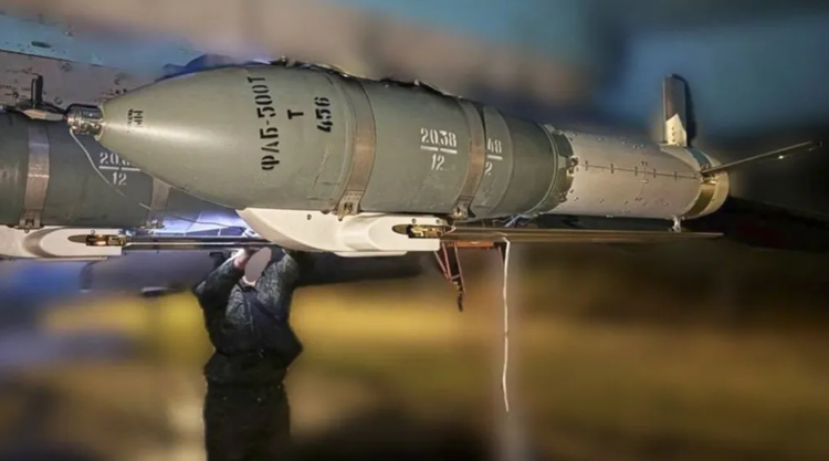 Dimensiunile reduse, greutatea redusă și viabilitatea comercială a motorului SW800Pro-Y îl fac atractiv pentru muniții unidirecționale îmbunătățite și bombe de aviație. Foto: @ The Kyiv Independent. 9.png