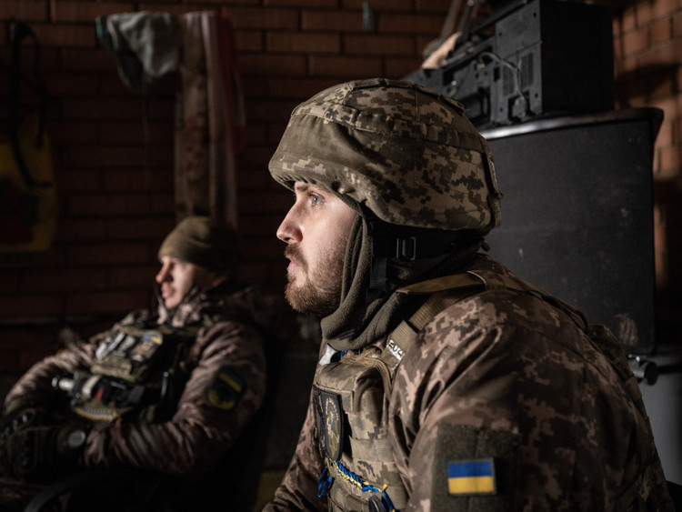 Angesichts der eskalierenden militärischen Spannungen ist der Sieg der 67. Brigade in Tyche von strategischer Bedeutung und stärkt die Moral der Ukraine. Das Schlachtfeld in Dnipropetrowsk ist zweifellos weiterhin unvorhersehbaren Entwicklungen unterworfen, und Tyche könnte lediglich der Ausgangspunkt für größere Verschiebungen auf der Landkarte des Ostkonflikts sein. 12.jpg