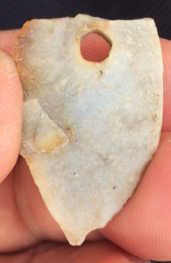 ຊິ້ນສ່ວນຫີນທີ່ທີມງານພົບເຫັນແມ່ນເຮັດມາຈາກຫີນຊາຍປະເພດຊິລິກາ. ຮູບພາບ: @Kahramanmaraş Museum. 5.png