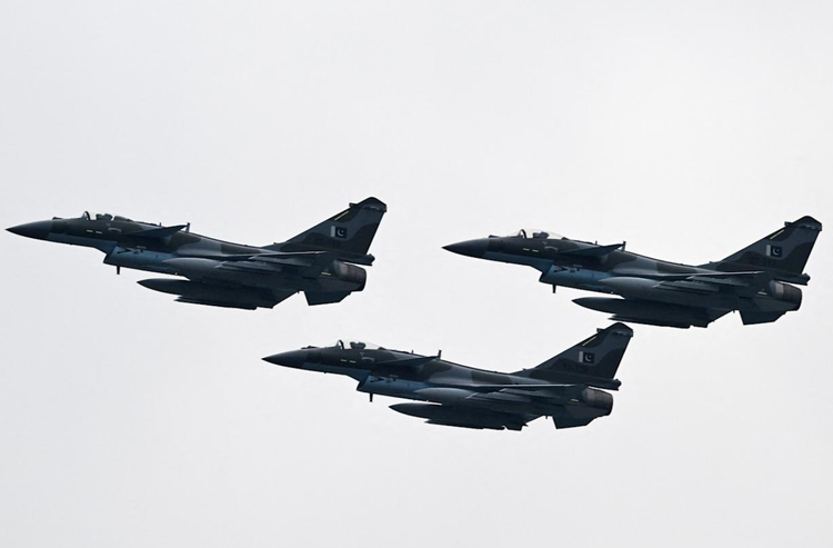 Pengumuman itu menandakan peralihan baharu bagi Indonesia, yang sebelum ini hanya mengimport jet pejuang dari AS, Rusia dan Eropah. Foto: @ Militär Aktuell. 5-3101.png