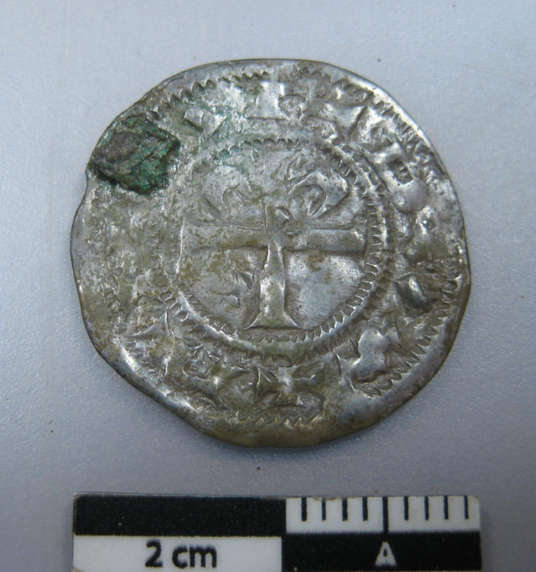 Dokonce byly vykopány i šachové figurky vyrobené z unikátních velrybích kostí a pálené hlíny. Foto: @Swedish Archaeologerna. 5.png