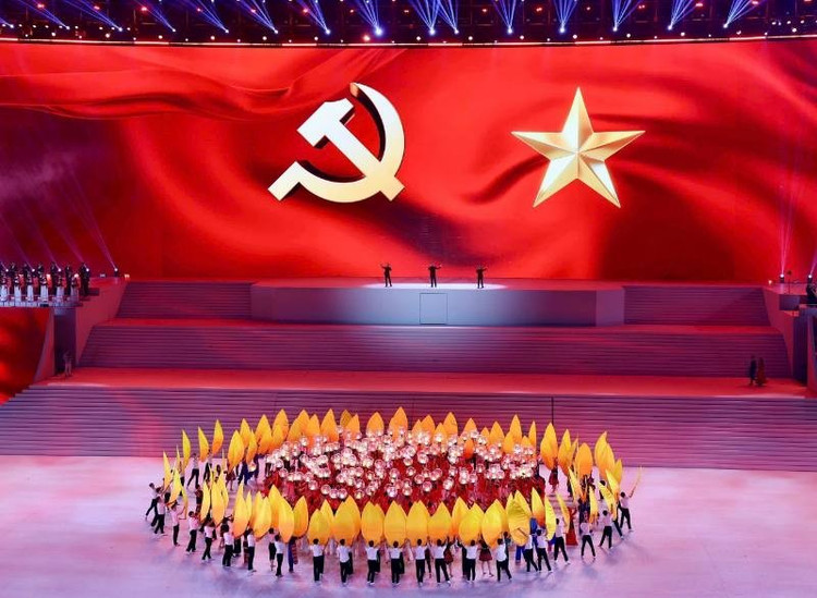 vna-potal-chuong-trinh-nghe-thuat-dac-biet-chao-mung-thanh-cong-dai-hoi-xiv-cua-dang-800-1.jpg