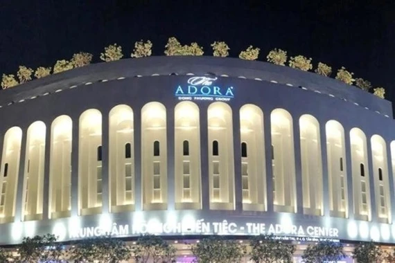 Cục An toàn thực phẩm yêu cầu kiểm tra trung tâm tiệc cưới Adora