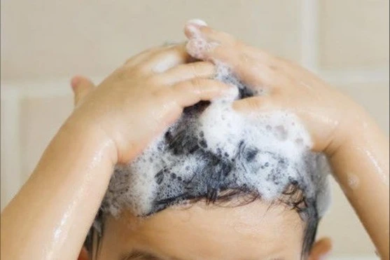 Thu hồi mỹ phẩm trẻ em Amibebe Pro do phát hiện chất không công bố