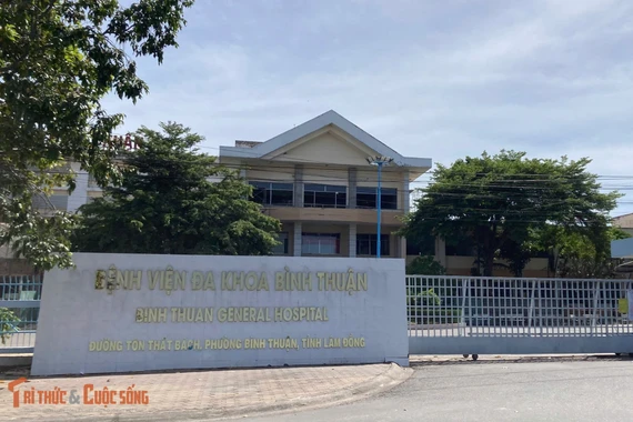 Lâm Đồng khai trừ ra khỏi Đảng hai cựu cán bộ y tế dính vi phạm