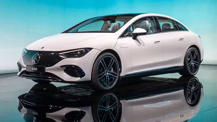 Mercedes-Benz tổng tấn công làng xe điện với loạt xe "bom tấn" ảnh 9