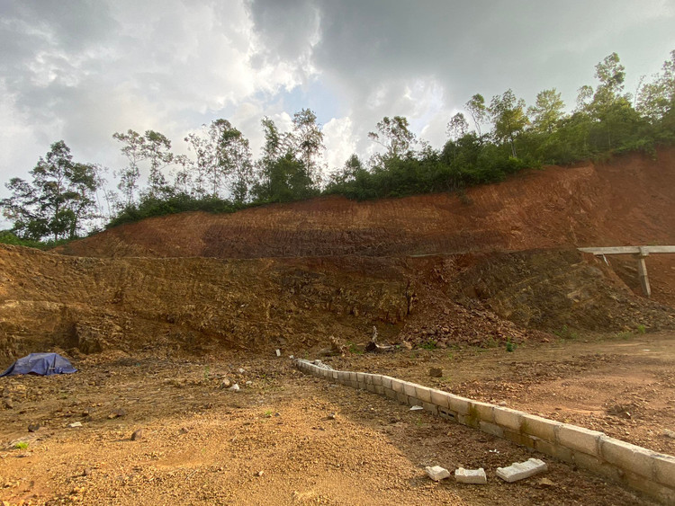 Lang Son: Dang bi cong an dieu tra, muong thuy loi tiep tuc gay, do-Hinh-16