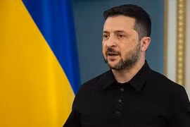 Ukraine tuyên bố tấn công hai nhà máy lọc dầu của Nga