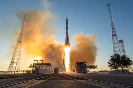 Tàu vũ trụ Soyuz MS-29 đưa phi hành gia Nga và Mỹ lên ISS 