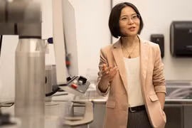 Nữ giáo sư mang kỳ vọng mở ra kỷ nguyên mới trong điều trị ung thư