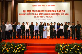 Quân ủy Trung ương - Bộ Quốc phòng gặp mặt các cơ quan Thông tấn, báo chí