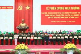 Bộ Quốc phòng khen thưởng đoàn thể thao Quân đội đạt thành tích cao năm 2025